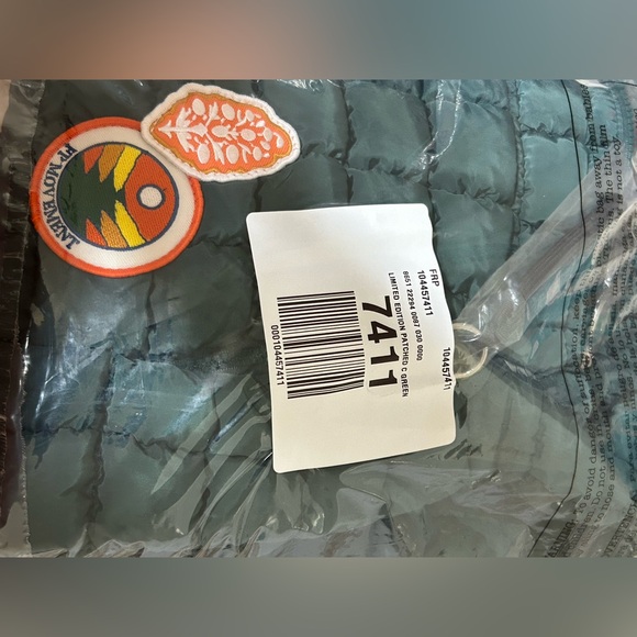 Free People Movement Quilted Patch Carryall Bag. - Picture 5 of 9